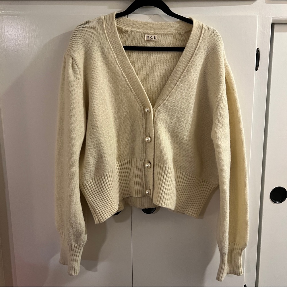 POL Balloon Sleeve Pearl-Buttoned Cardigan